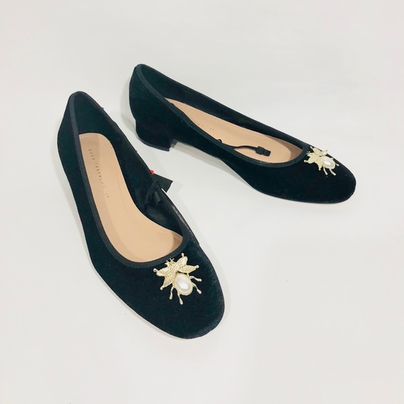 ZARA BLACK VELVET BALLERINAS WITH INSECT APPLIQUÉ - Picture 2 of 8